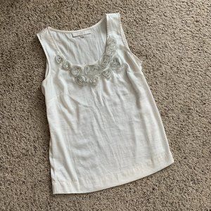 NWOT Loft White 3D Satin Roses Tank, Small
